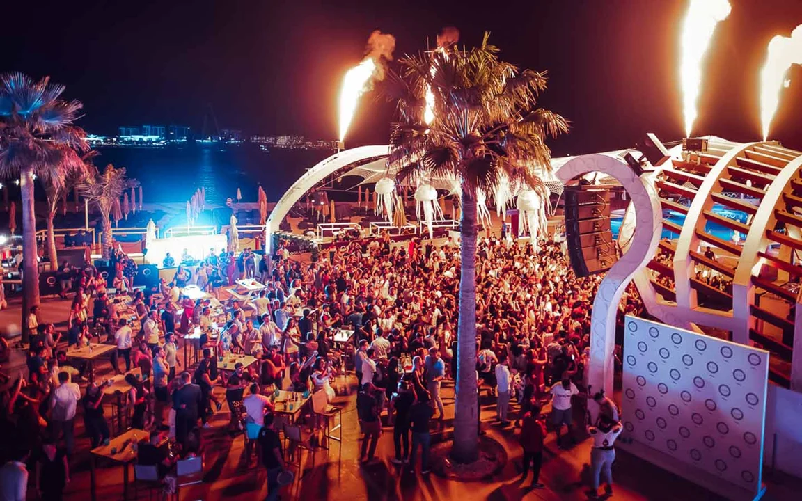 Dubai's Nightlife: The Best Places to Celebrate Special Occasions and Events